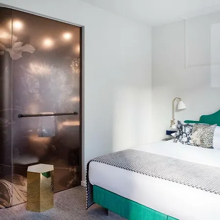 The Fritz Koenigsallee 4*